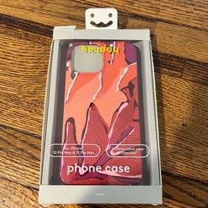 NWT Heyday iPhone case